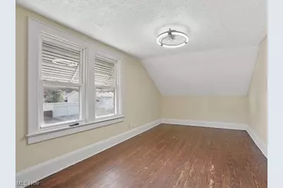 1371 Benton Street, Barberton, OH 44203 - Photo 20