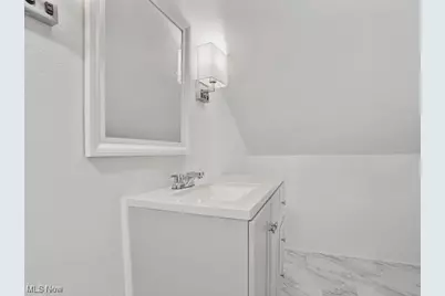 1371 Benton Street, Barberton, OH 44203 - Photo 22