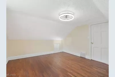 1371 Benton Street, Barberton, OH 44203 - Photo 16