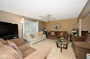 3809 Butterfield Dr, Akron, OH 44319 - Photo 14