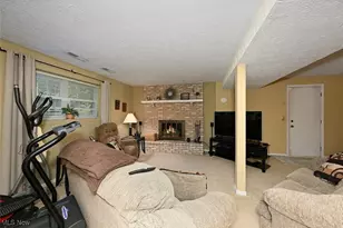 3809 Butterfield Dr, Akron, OH 44319 - Photo 30