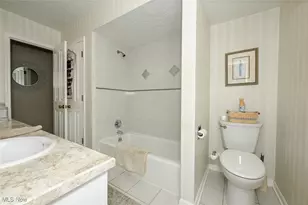 3809 Butterfield Dr, Akron, OH 44319 - Photo 28