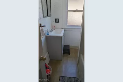 1602 Hillcrest Road, East Cleveland, OH 44118 - Photo 8