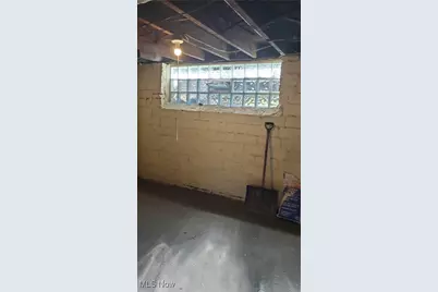 1602 Hillcrest Road, East Cleveland, OH 44118 - Photo 16