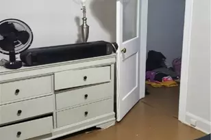 1602 Hillcrest Rd, East Cleveland, OH 44118 - Photo 6