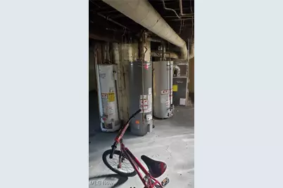 1602 Hillcrest Road, East Cleveland, OH 44118 - Photo 26