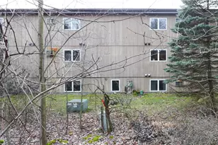 8140 Southwood Dr, Garrettsville, OH 44231 - Photo 2