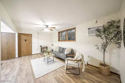 8140 Southwood Drive, Garrettsville, OH 44231 - Photo 4