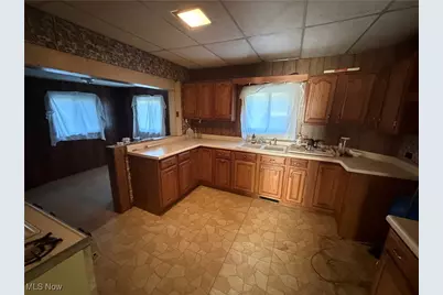 420 Marrtown Road, Parkersburg, WV 26101 - Photo 10