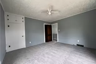 413 St Clair Ave, Cadiz, OH 43907 - Photo 22