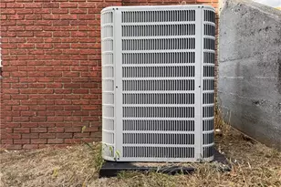 413 St Clair Ave, Cadiz, OH 43907 - Photo 28