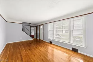 6086 Seminole Trl, Mentor on the Lake, OH 44060 - Photo 6