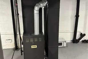 434 Hillwood Dr, Akron, OH 44320 - Photo 24