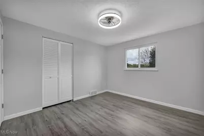 4342 Sky Lane Drive, Loveland, OH 44109 - Photo 10
