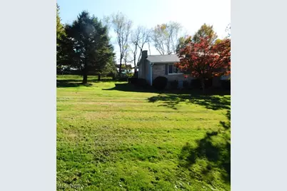 49410 South Park Circle, East Liverpool, OH 43920 - Photo 38