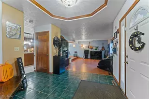 2319 Hunters Ridge, Boardman, OH 44512 - Photo 6