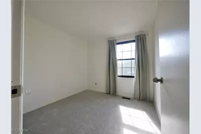 46871 E Almar Lane, St Clairsville, OH 43950 - Photo 14