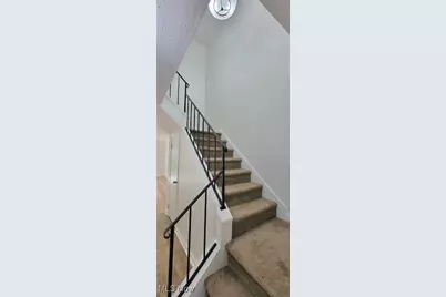 1780 Rolling Hills Drive #B, Twinsburg, OH 44087 - Photo 8