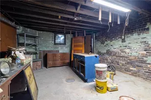 705 Main St, Toronto, OH 43964 - Photo 38