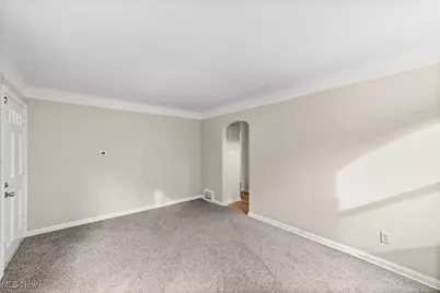 13410 Gilmore Avenue, Loveland, OH 44135 - Photo 6