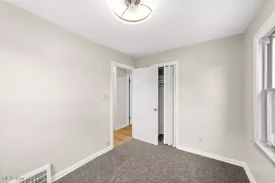 13410 Gilmore Avenue, Loveland, OH 44135 - Photo 12