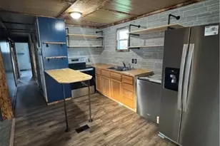 207 Walnut St, New Haven, WV 25265 - Photo 10