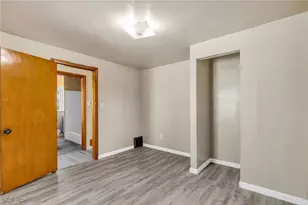1026 Woodward Ave, Akron, OH 44310 - Photo 16