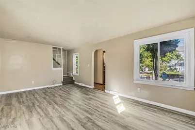 1026 Woodward Avenue, Akron, OH 44310 - Photo 4