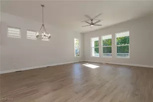 2265 E 97th St, Loveland, OH 44106 - Photo 4