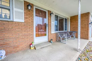 1109 4th St, Belpre, OH 45714 - Photo 4