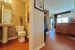 991 Croghan Way, Akron, OH 44321 - Photo 10