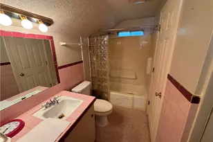 715 Crestview Dr, Boardman, OH 44512 - Photo 10