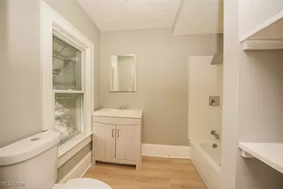 2104 11th Street, Akron, OH 44314 - Photo 10