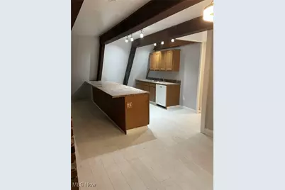 940 Long Shadow Lane, Roaming Shores, OH 44085 - Photo 6