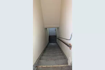 2916 11th Street NW, Canton, OH 44708 - Photo 2