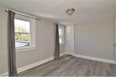 2061 W 33rd Street, Loveland, OH 44113 - Photo 26
