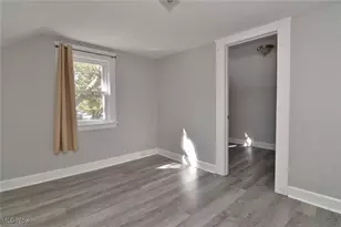 2061 W 33rd St, Loveland, OH 44113 - Photo 28