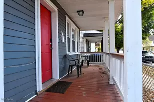 2061 W 33rd St, Loveland, OH 44113 - Photo 4