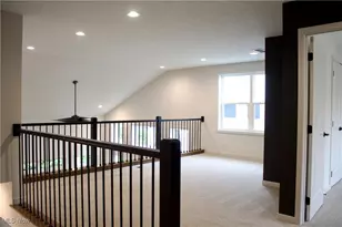 107 Town Centre Dr, Broadview Heights, OH 44147 - Photo 12