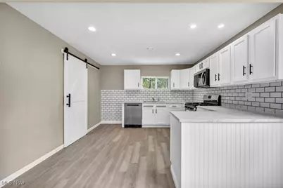 16817 Glenpark Avenue, Loveland, OH 44128 - Photo 8