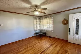 1725 W 12th St, Lorain, OH 44052 - Photo 4