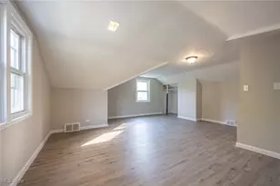 4310 E 163rd St, Loveland, OH 44128 - Photo 14