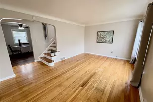 1807 E 294th St, Wickliffe, OH 44092 - Photo 2