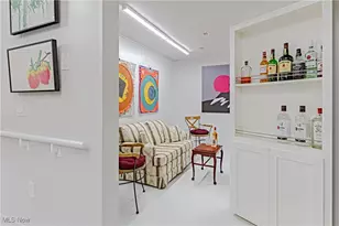 12866 Lakeshore Blvd, Bratenahl, OH 44108 - Photo 14