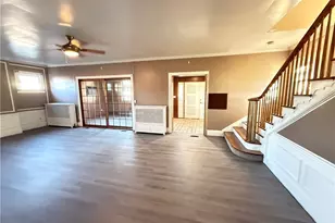 211 N 3rd St, Toronto, OH 43964 - Photo 2