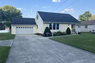 7579 McCreary Rd, Green Hills, OH 44131 - Photo 1