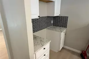 16120 Harvard Ave, Loveland, OH 44128 - Photo 4