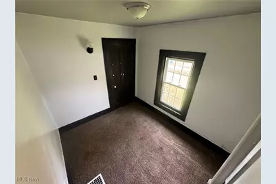 919 E 17th Street, Ashtabula, OH 44004 - Photo 20