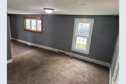 919 E 17th Street, Ashtabula, OH 44004 - Photo 6