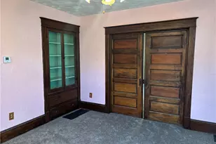 928 Main St, Wellsville, OH 43968 - Photo 8